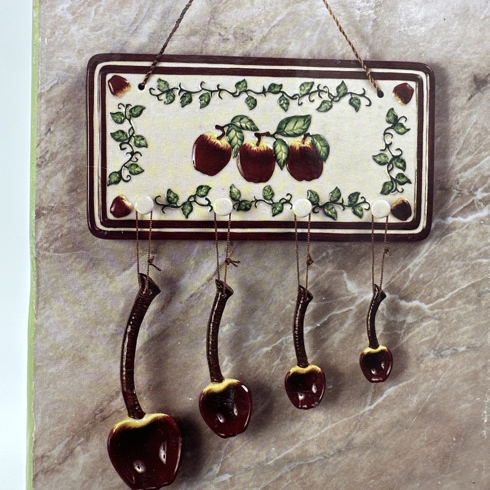 Debco Ceramic Wall Hanging Apples Decor Measuring Spoons CottageCore Handpainted